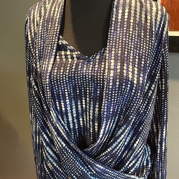 Nine West Jeans shades of blue dot pattern wrap front under tank blouse. Small. - Picture 2 of 7
